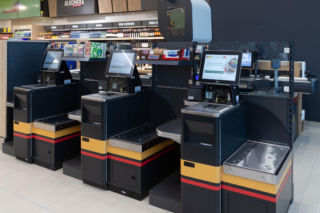 Biedronka i Lidl pod lupą UOKiK. Koniec z rabatowymi zagadkami przy kasie