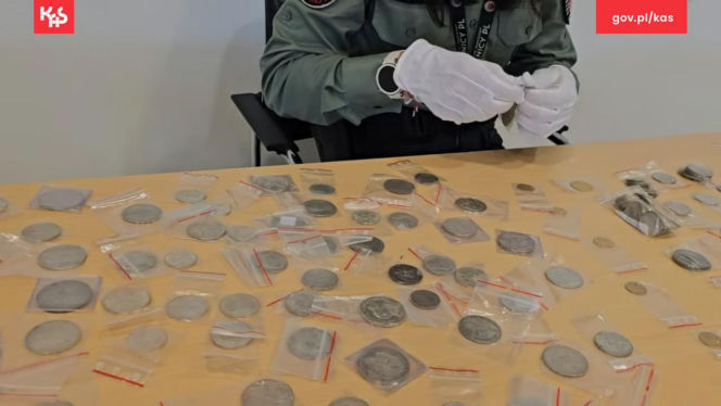 Przemyt monet do Rosji