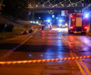 Wypadek w Krakowie. Nie żyją dwie osoby potrącone przez samochód na chodniku