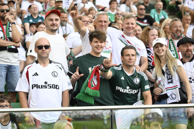 Legia Warszawa - Zagłębie Lubin: Zdjęcia kibiców