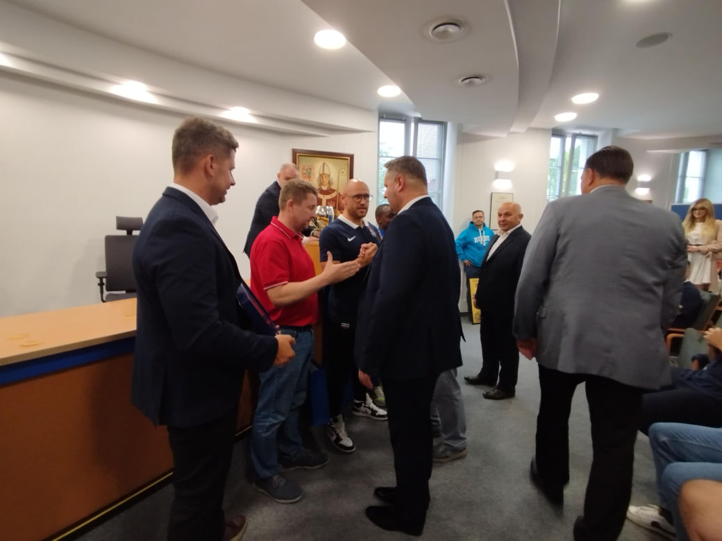Społeczność sportowców i kibiców rugby z Siedlec uczciła największy z dotychczasowych sukcesów w historii klubu