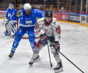 KH Energa Toruń - Unia Oświęcim 2:1! Zdjęcia kibiców i zawodników obu drużyn