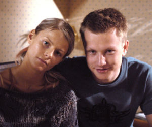 Pierwsze odcinki Na Wspólnej robią furorę. Jak zmienili się aktorzy?