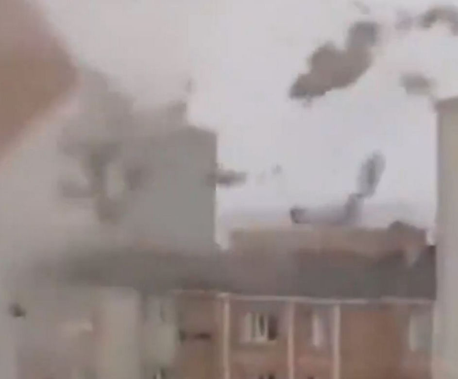 Wiatr przewrócił wieżę zegarową i tiry na ulicy! Armaggeddon w Turcji