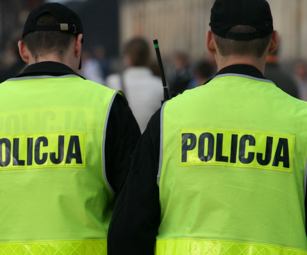 Policjant uratował życie małżonków