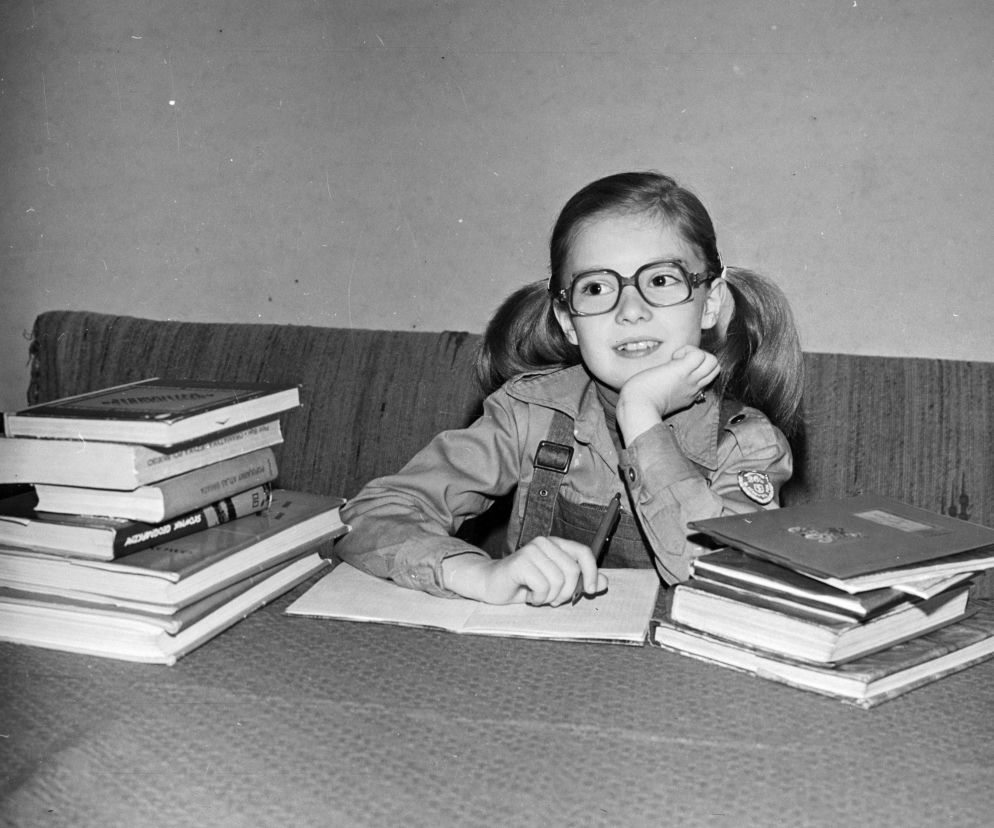 Zobacz, jak kiedyś wyglądały lekcje! (rok 1980)