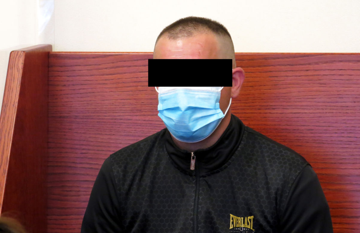 Szwagrowie służyli w OSP i podpalali dla zarobku. W Sądzie Rejonowym w Białymstoku ruszył proces