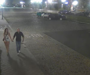 Pobili pokrzywdzonego na Bulwarze Filadelfijskim. Szuka ich policja z Torunia
