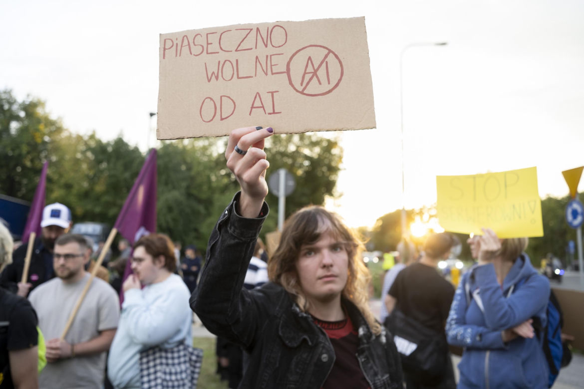 Protest w Piasecznie przeciwko Data Center
