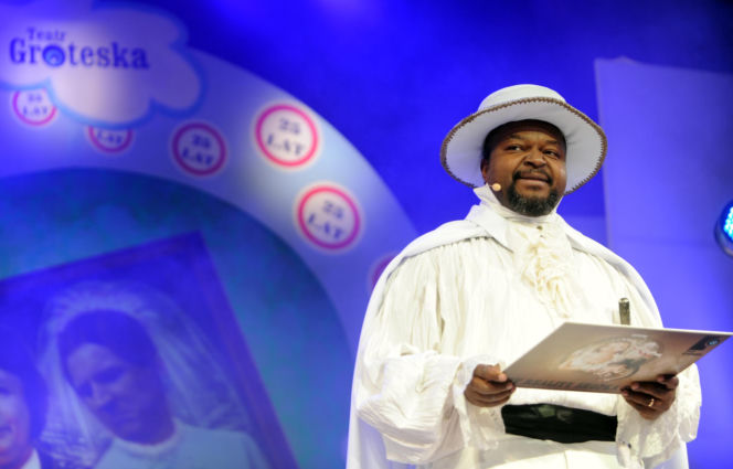 Były poseł zachęca, by mieć dużo dzieci. Sam ma siedmioro! Jeden z synów to znany muzyk