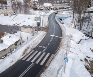 Ładny, wygodny i bezpieczny.  Jest kolejny nowy most w regionie 