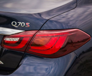 Infiniti Q70 2.2d Sport Tech