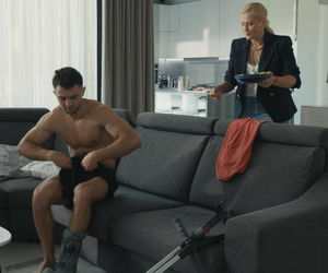 Barwy szczęścia odc. 3260.  Justyna Zytko (Sylwia Juszczak-Krawczyk), Mirek (Oliwier Kozłowski)