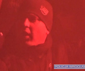 Wrocław: Tych osób szuka policja. Chodzi o marsz narodowców! [ZDJĘCIA]