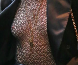 Amber Heard pokazała piersi