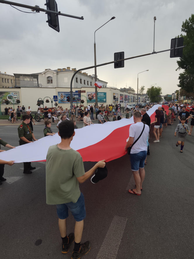 „Cześć i chwała bohaterom!”. Siedlczanie spotkali się w centrum miasta, by uczcić 82. rocznicę wybuchu Powstania Warszawskiego