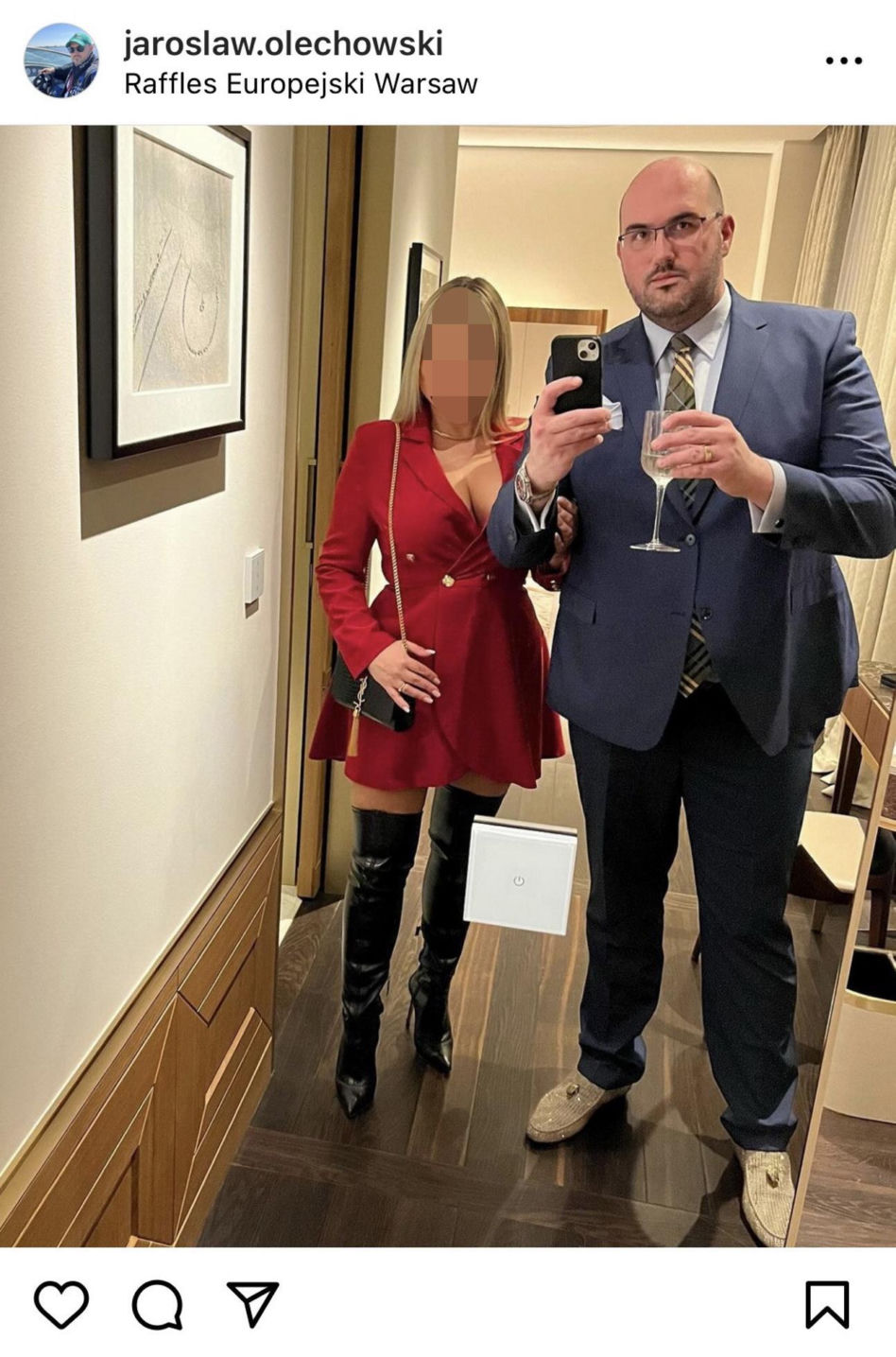 Były szef "Wiadomości" chwali się bogactwem. Jachty, markowe koszulki, podróże