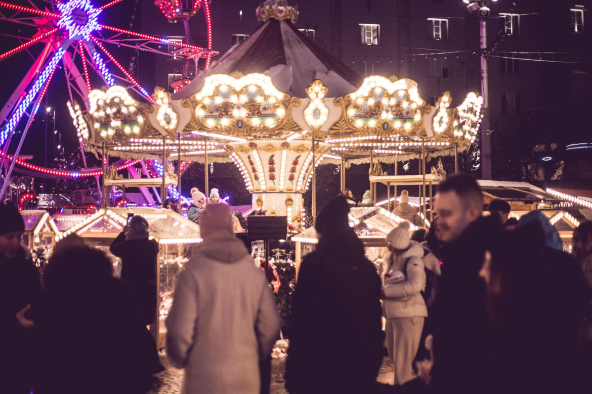 Jarmark Świąteczny w Katowicach 2024 przyciągnął tłumy mieszkańców województwa śląskiego