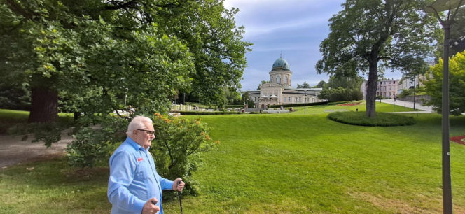 Lech Wałęsa kuruje się w Lądku-Zdroju