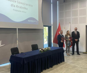 Rekordowe środki trafiły do Kraśnika. Burmistrz podpisał umowę na ich wykorzystanie