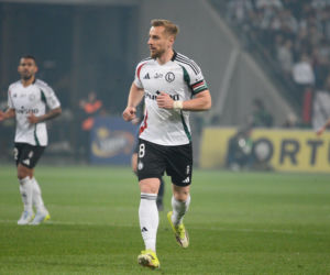 Legia - Zagłębie: Żona, brat i dzieci Jacka Magiery dziękują kibicom