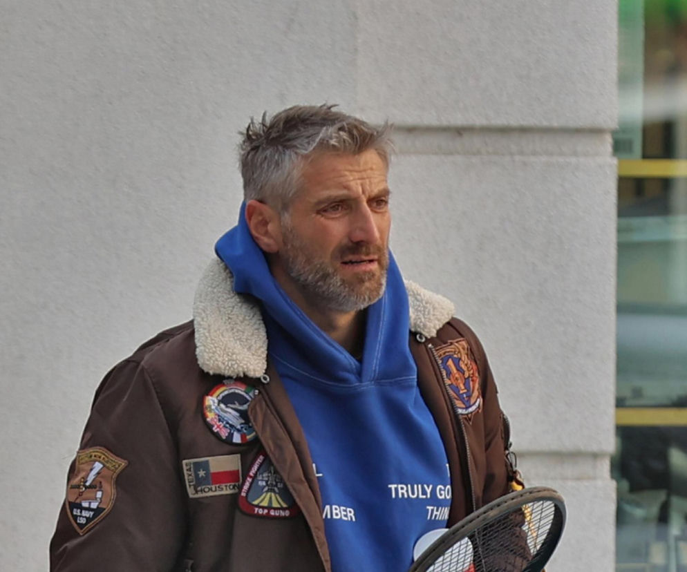 Maciej Dowbor wystawił nogi na mróz