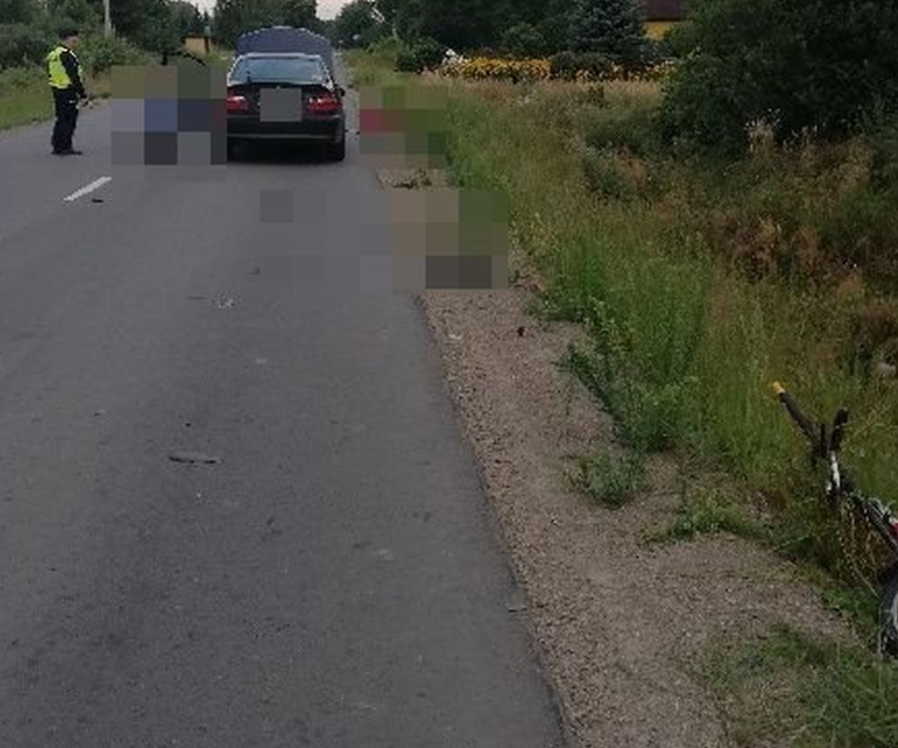 Kozubata: Rowerzysta ZGINĄŁ pod kołami BMW. MAKABRYCZNY wypadek o poranku [ZDJĘCIA]
