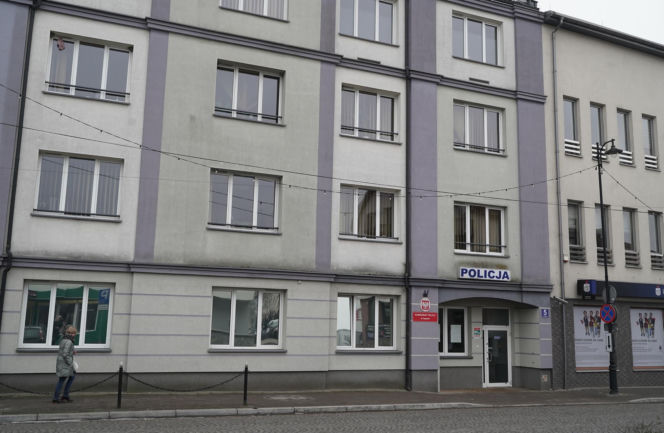 Pan Szymon zgłosił kradzież 30-letniego fiata. Chwilę później policjant namierzył złodzieja