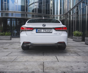 Lexus LS500h F-Sport
