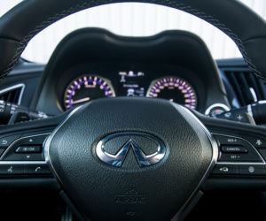 Infiniti Q60 3.0 V6 TwinTurbo AT AWD Sport Tech