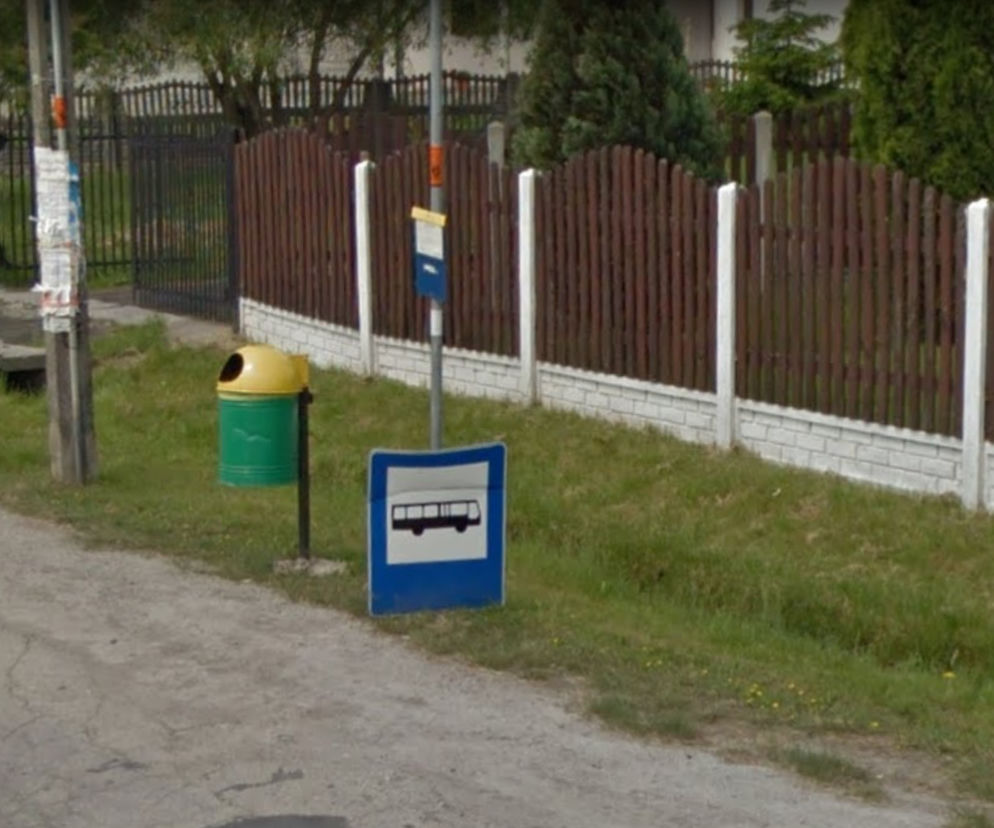 Zmiażdżył 67-latka na przystanku autobusowym 