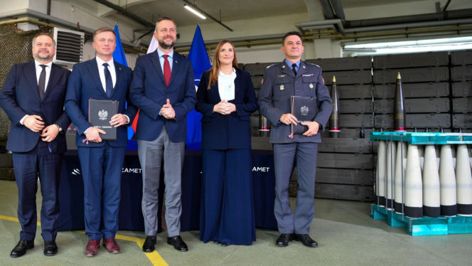 Ponad 13,5 mld zł na amunicję 155 mm.  Kontrakt na setki tysięcy pocisków