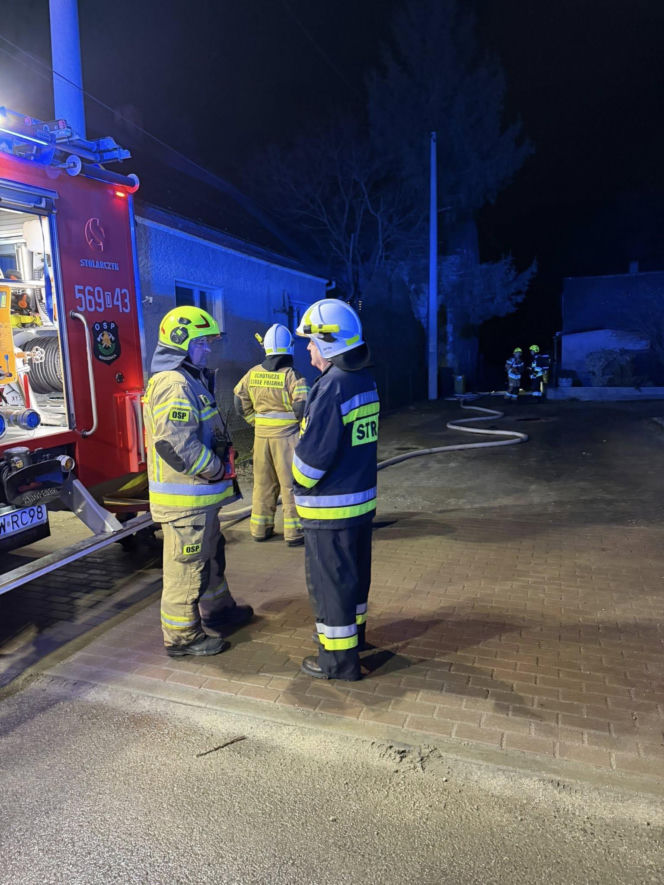 Groził wysadzeniem budynku. Strażacy ewakuowali lokatorów