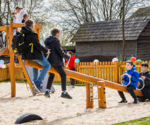Świętokrzyskie ma nowy hit dla rodzin. Plac zabaw w skansenie Tokarnia 