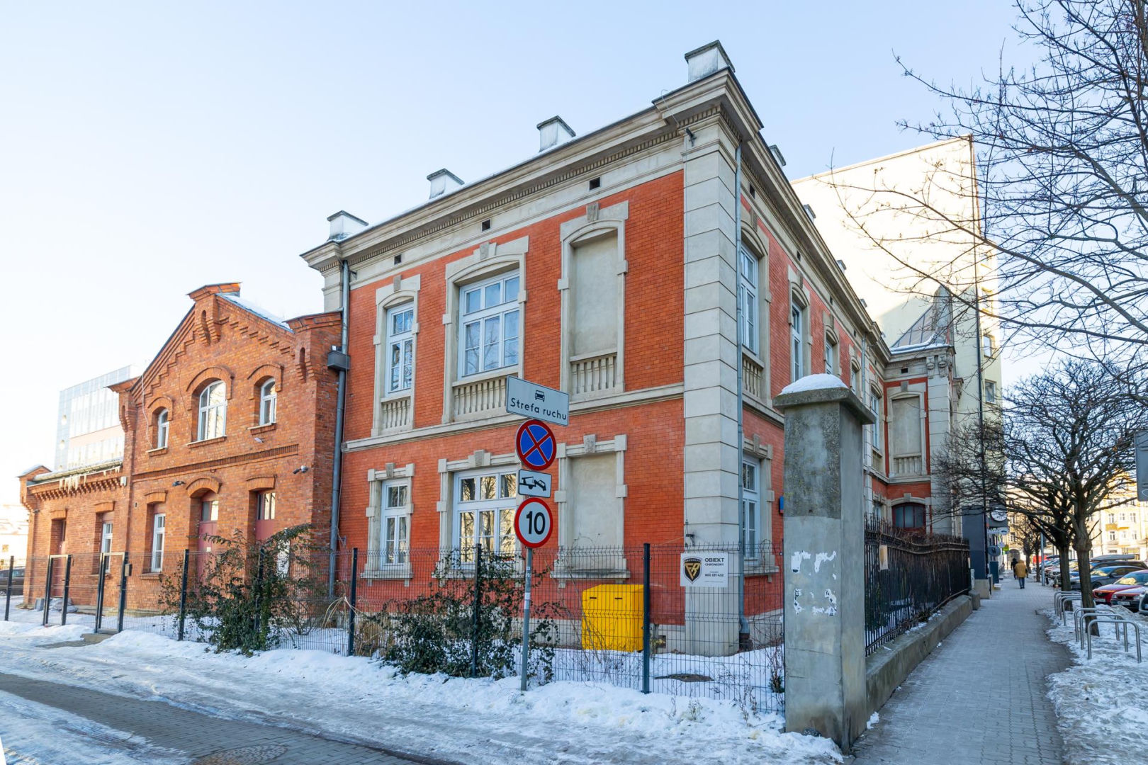 Mykwa na Kłopotowskiego 31 w Warszawie