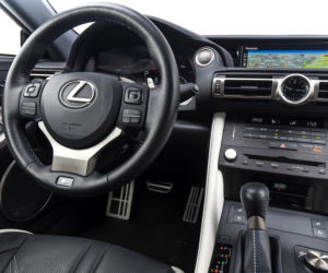Lexus RC F Carbon 5.0 V8 464 KM 