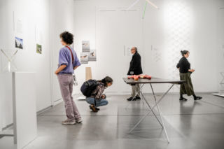 Wernisaż wystawy Jerzego Porębskiego „I cóż z tego, że świat wisi na włosku?”