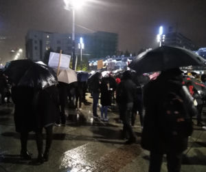 Wojedzówki strajk kobiet w Katowicach. Gigantyczne tłumy na rynku. To jest WOJNA [ZDJĘCIA]