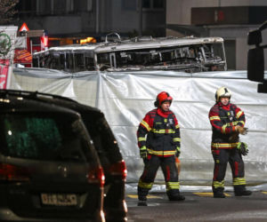Szwajcaria. Pożar autokaru w kantonie Fryburg – są zabici i ranni
