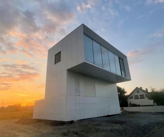 Dom Peryskop zaskakuje nie tylko wyglądem. Skąd tak szalony pomysł architekta?