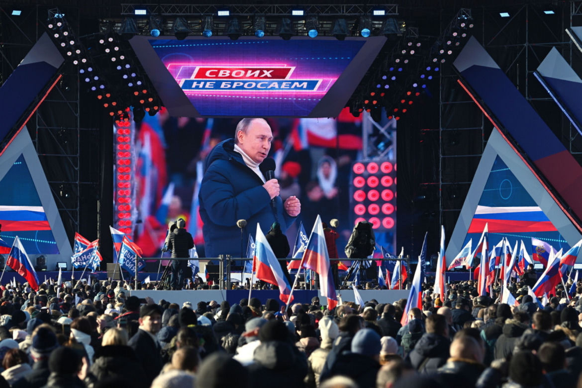 Putin pokazał się w kurtce Loro Piana. Chwilę później producent wycofał się z Rosji!