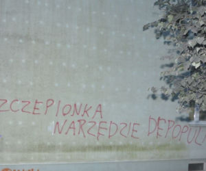 Zamość. Pisali, że pandemia nie istnieje. Grozi im więzienie