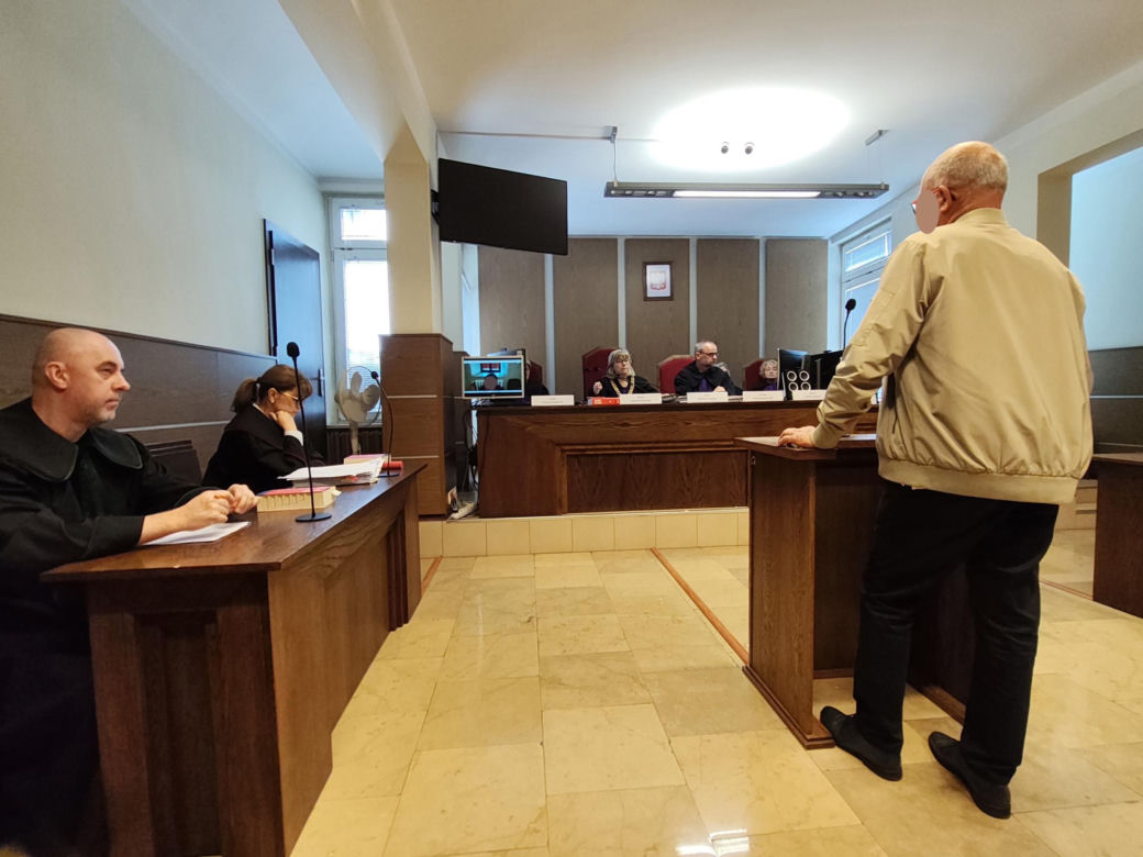Zabili starszą Panią dla 180 zł. Ciało ukryli w wersalce