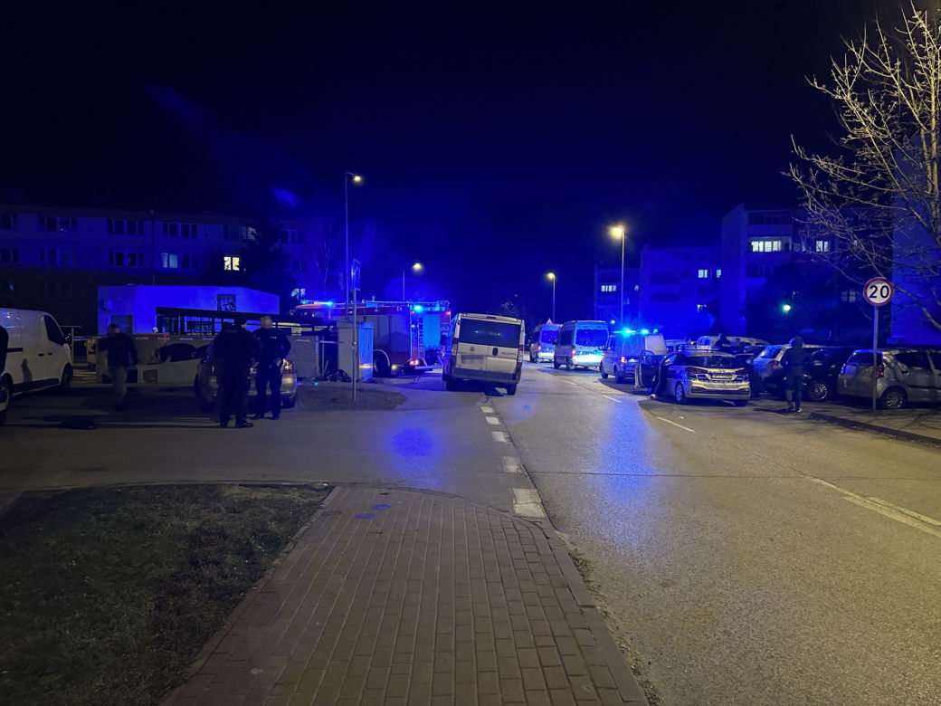 Brutalne morderstwo w Legionowie. Nożem kuchennym zabili młodego chłopaka. Nocna obława zakończona sukcesem