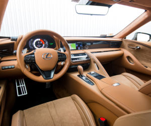 Lexus LC500h 3.5 V6 359 KM Superturismo