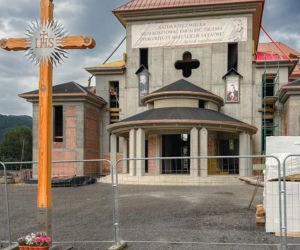 Budowa nowego kościoła w Ochotnicy Dolnej