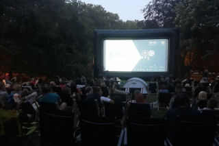 Wakacyjne kino pod gwiazdami wraca do Parku Róż w Gorzowie