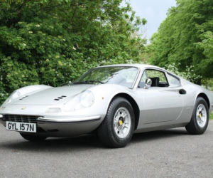 Ferrari Dino, którym jeździł Keith Richard