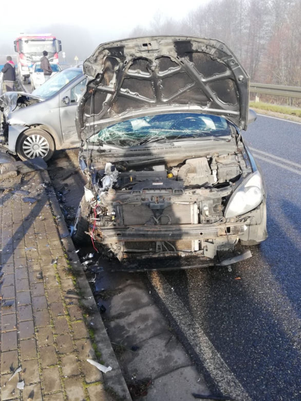 Koszmarny wypadek pod Grudziądzem! Wśród poszkodowanych dzieci [ZDJĘCIA