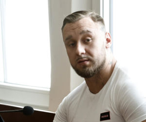 „Zamówili dwie butelki wódki i lemoniadę”. Kelner ujawnia, co działo się przed tragedią na Trasie Łazienkowskiej